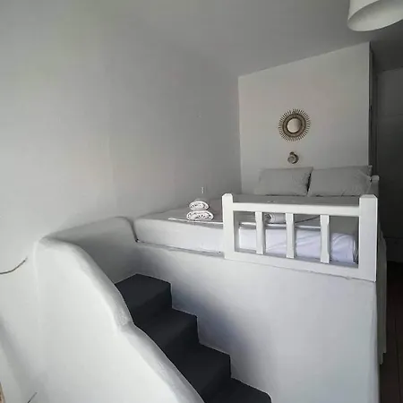 White Island 3* Panteli