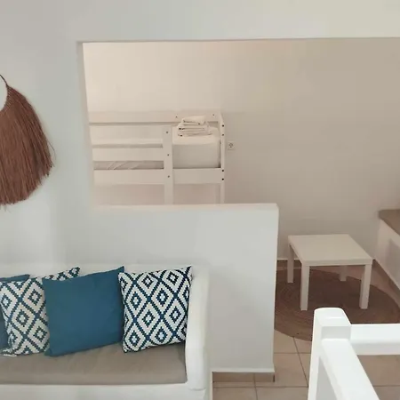 White Island Panteli