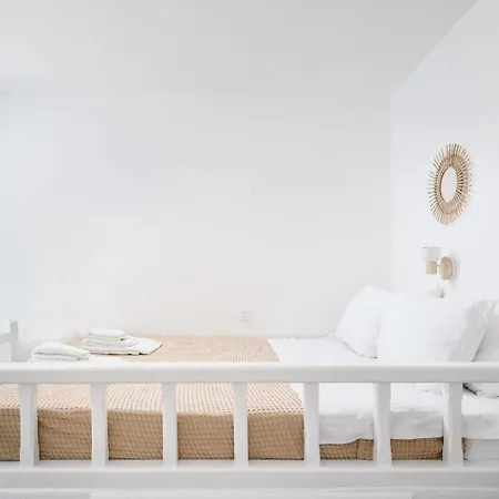 White Island 3*